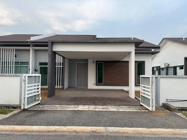 Westfield W2 Yarra Park l Single Storey SemiDetached home