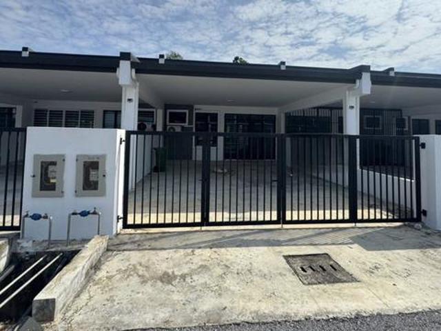 Westhill Avenue Single Storey Intermediate House Matang Kuching