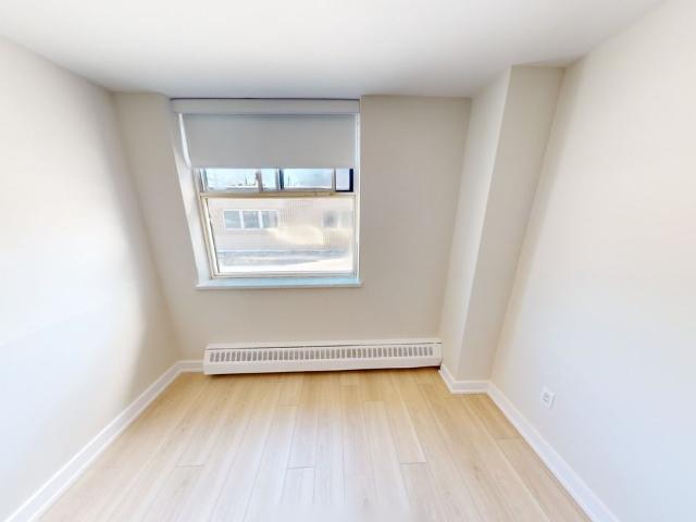 Weston Road 1 Bedroom Apartment for Rent at 2304 Weston Rd, Toronto, ON M9N 1Z3 Weston