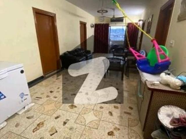 Westopen prime location double storey chance price deal house for sale gulshan e iqbal block 13/d