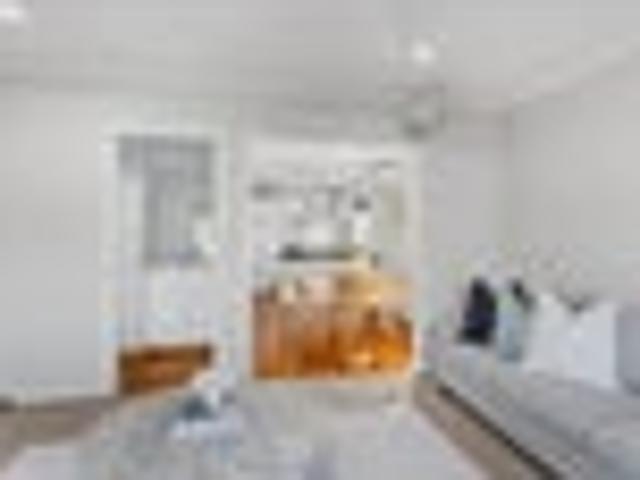 Westown, 3 bedrooms, $625 pw