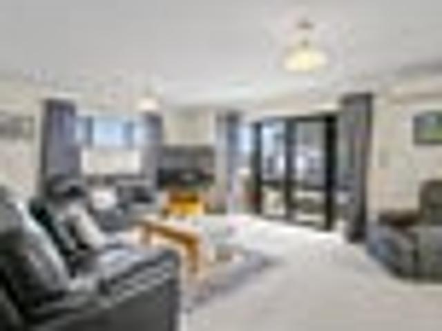 Westown, 3 bedrooms, $720 pw