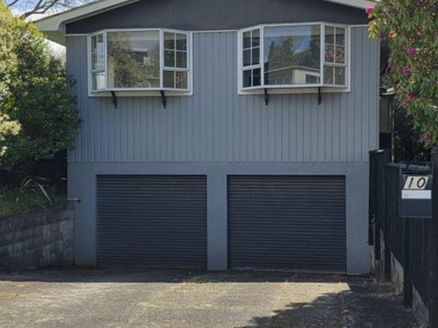 Westown, 4 bedrooms
