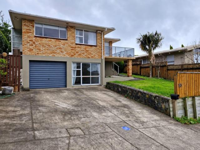 Westown, 4 bedrooms