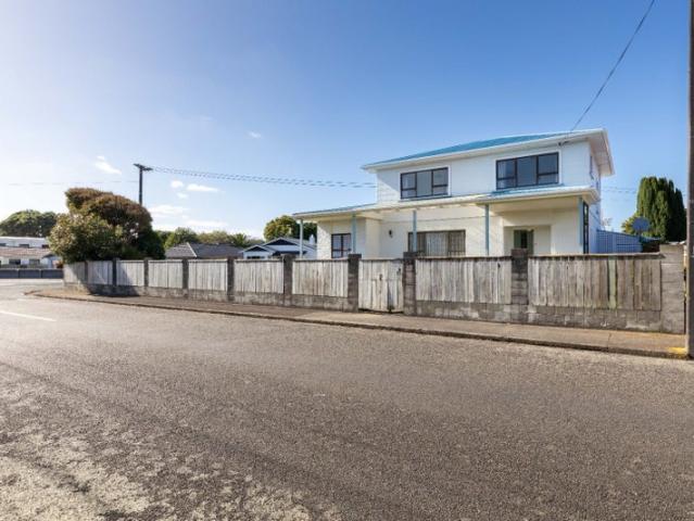 westown, 4 bedrooms