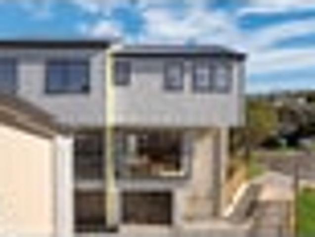 Westlake Zone | Sunny Living by the Reserve