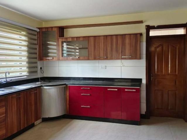 Westlands modern 5 bedroom townhouse for rent