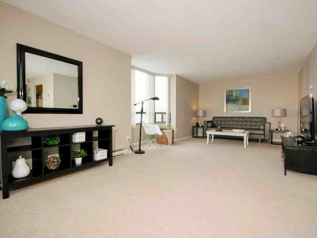 Westmount Suites 2 Bedroom Apartment for Rent at 750 Wonderland Rd S, London, ON N6K 4K4 Westmount