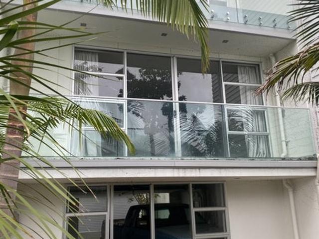 westmere, 2 bedrooms