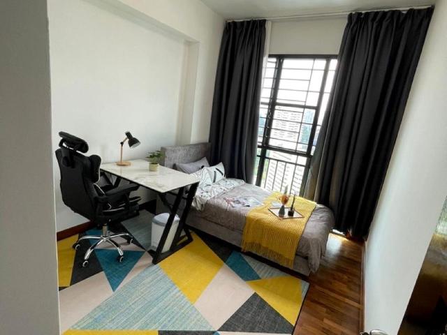 Westmere D22, Condominium