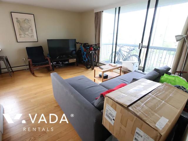Westsea Towers in The West End 1 Bedroom Apartment For Rent in Vancouver