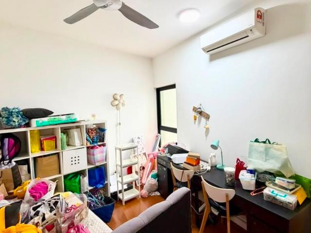 westside three, condominium