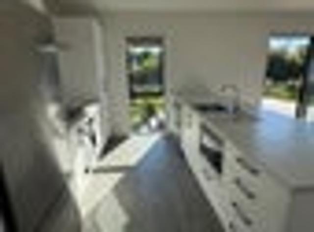 Westport, 2 bedrooms, $480 pw