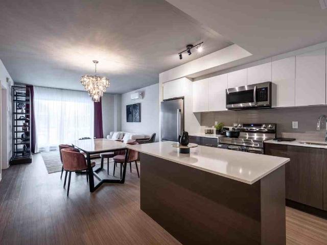 Westpark 1 Bedroom Apartment for Rent at 265 Boul Brunswick, Pointe Claire, QC H9R 0H7 Northview