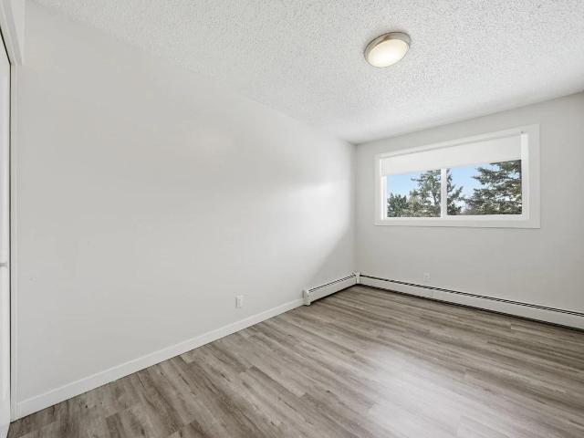 Westwood Apartments 2 Bedroom Apartment for Rent at 633 28th St W, Prince Albert, SK S6V 6K5