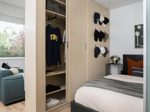 Westward JR 1 Bed + Flex [object Promise] for Rent