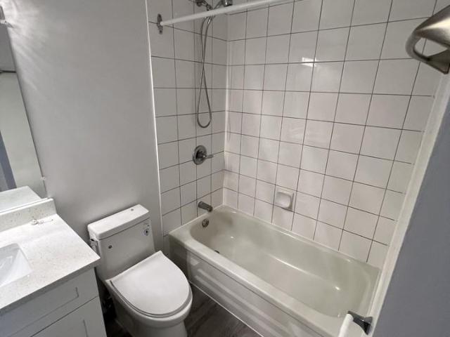 Westview Manor 1 Bedroom Apartment for Rent at 549 Dansey Ave, Coquitlam, BC V3K 3G1 Coquitlam West