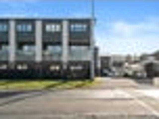 Wesley, 3 bedrooms, $850 pw