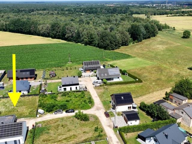 Wesoła 718 m², Miedary