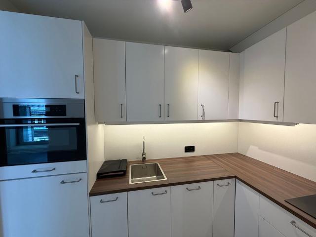 WETTEREN Gerenoveerd appartement in het centrum