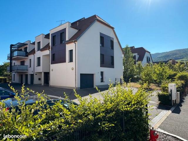 ✴️​WETTOLSHEIM,appartement F2 récent, bien agencé, avec de beaux extérieurs terrasse + grand jardin