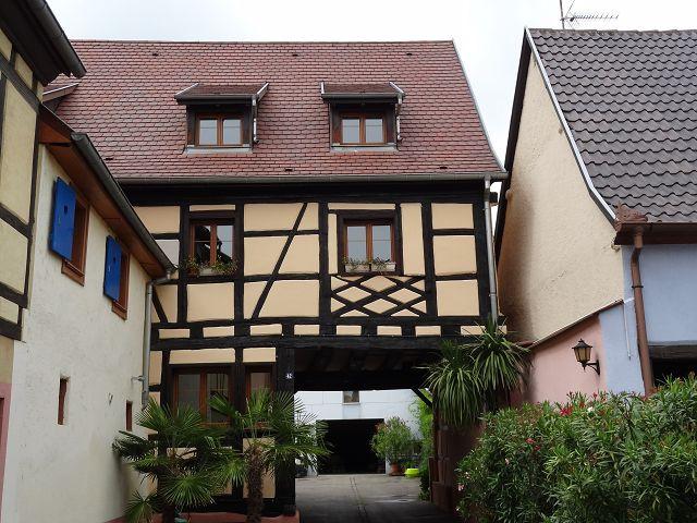 WETTOLSHEIM Centre
