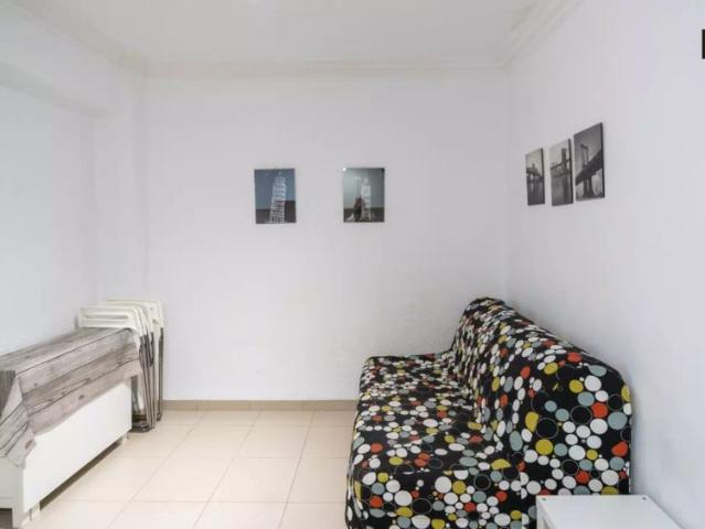 Whole 2 Bedroom apartment in Valencia