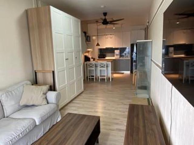 Whole Unit Emporis Fully Furnished Petaling Jaya