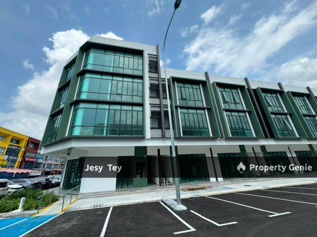 Whole Block @ Permas Avenue Shop For Rent