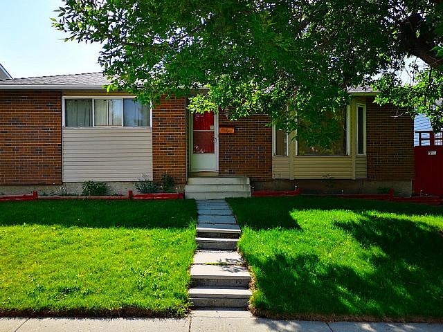Whole House 3 Bed 1.5 Bath Bungalow In Rundle Ne