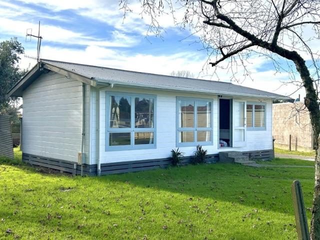 whakatane, 2 bedrooms