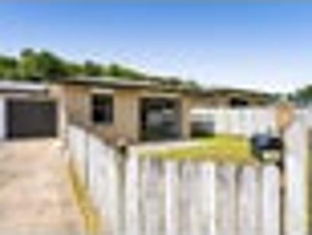 Whalers Gate, 3 bedrooms, $630 pw