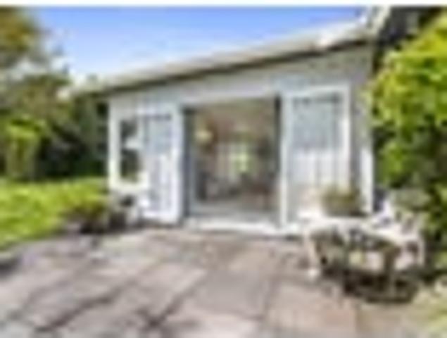 Whalers Gate, 4 bedrooms, $680 pw