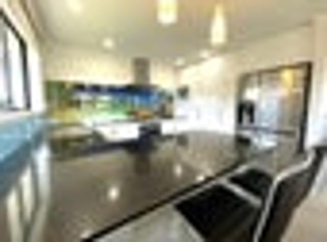 Whalers Gate, 4 bedrooms, $780 pw
