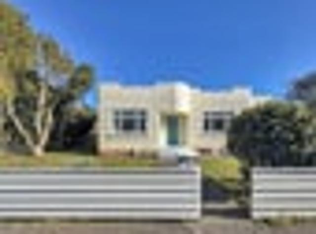 Whanganui East, 3 bedrooms, $570 pw