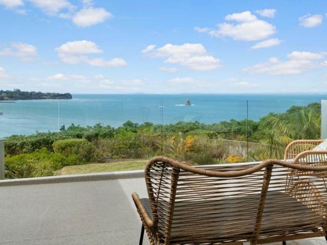 whangaparaoa, 4 bedrooms