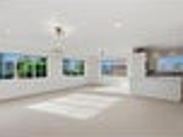 Large home on subdividable land