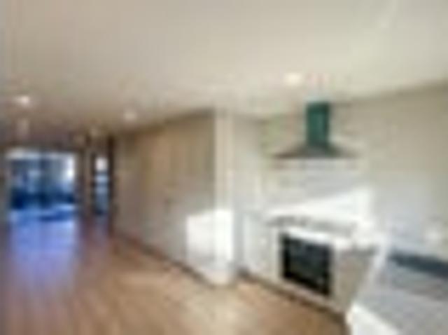 Whenuapai, 2 bedrooms, $570 pw