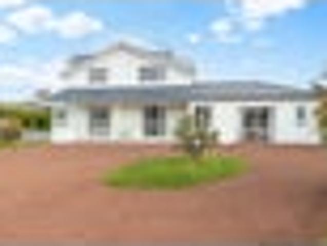 Whenuapai, 4 bedrooms, $995 pw