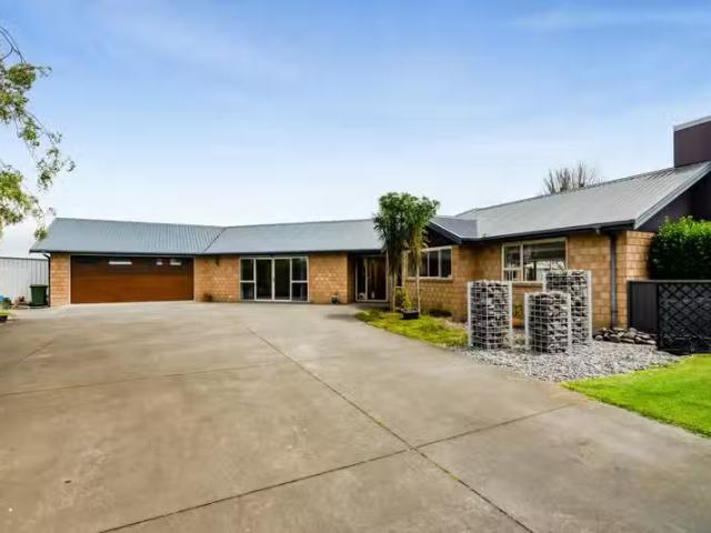 WHERE BIG DREAMS FIT First National Real Estate