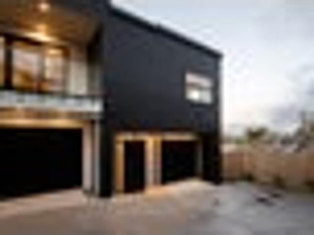 Brand New Townhouses From $749,000
