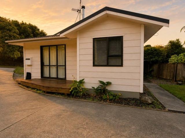 whitby, 3 bedrooms