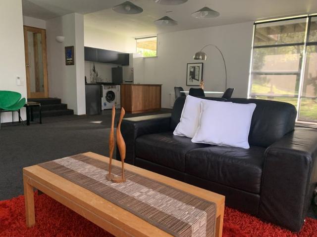 whitby, 1 bedroom