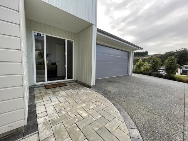 whitby, 4 bedrooms