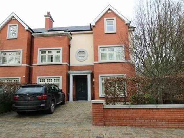 whites gate whites road castleknock dublin 15