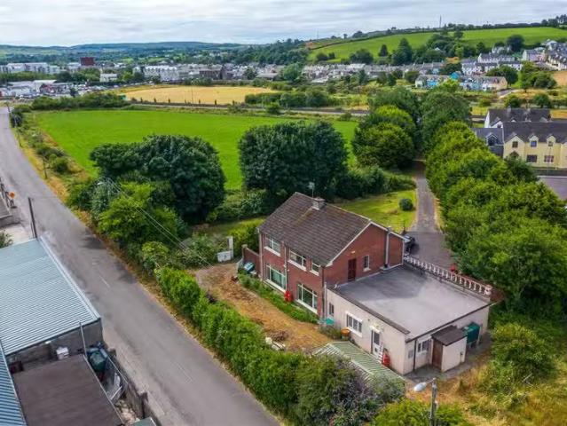Whitethorn Lodge, Schull Road, Skibbereen, West Cork