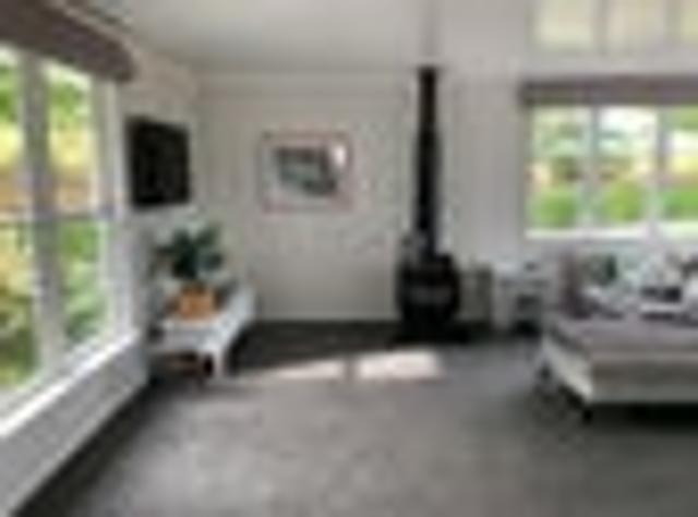 Whitford, 2 bedrooms, $600 pw