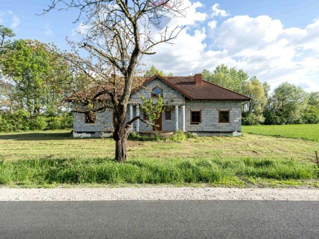 Wiśniowa 132,51 m², Kobylniki