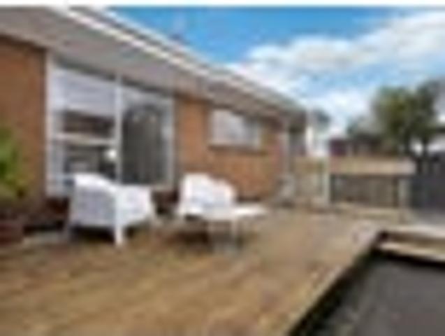 A TWO BEDROOM THAT LIVES LARGE
