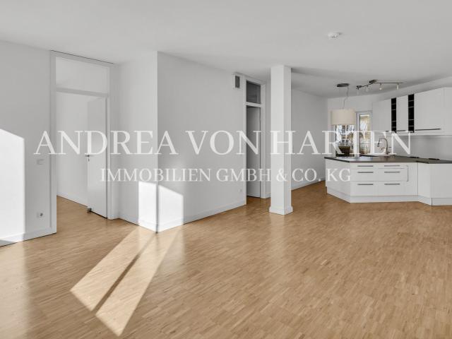 Winterhude erleben Moderne 2.5 Zimmer Wohnung mit traumhafter Terrasse und Tiefgarage